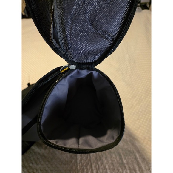 SkyRoll Roll-Up Garment Bag Mens Black Like New Carry-On Suit Travel Luggage - Picture 6 of 9